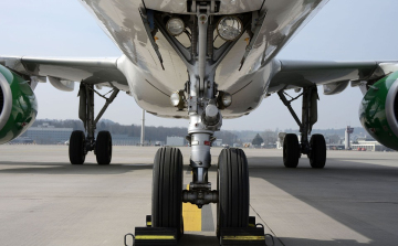 Újabb sztrájkot hirdetett a Lufthansa légiutas-kísérőinek szakszervezete