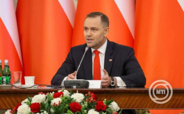 A lengyel elnök újraaktiválná a V4 csoportot